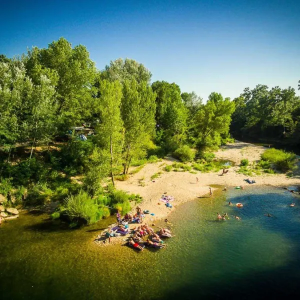 les-genets-dor-bagnols-sur-ceze-gard-jjnwk