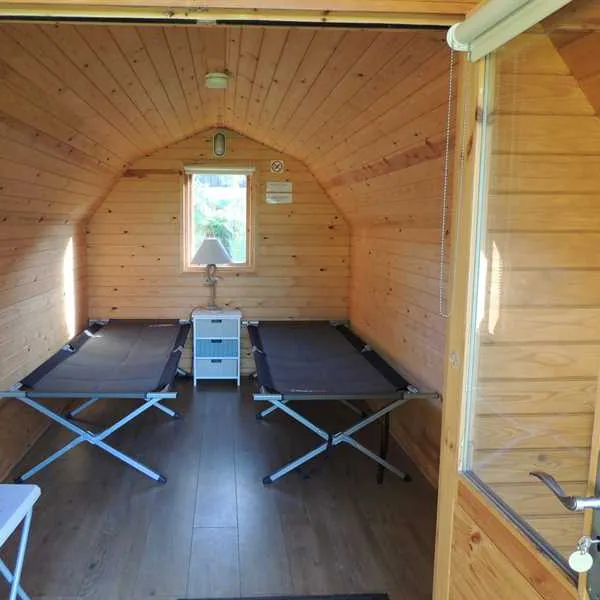 whitehall-farm-accommodation-burnham-thorpe-rfrru