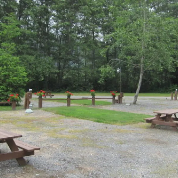 kamp-klamath-rv-park-campground-klamath-5o2g7