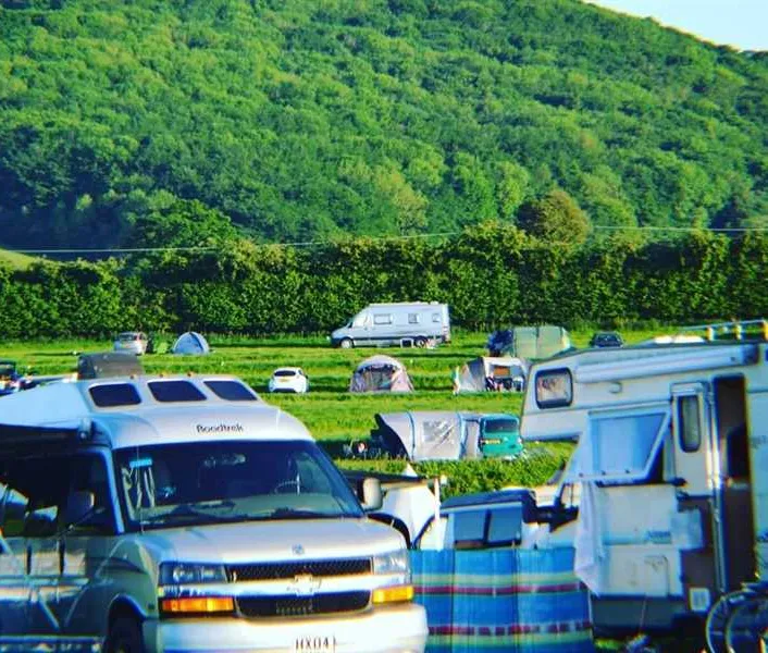 gypsy-castle-camping-hay-on-wye-jmi6r