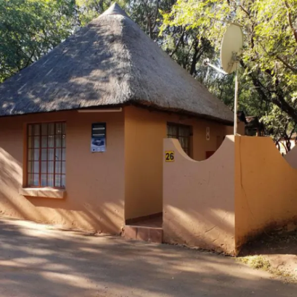 hartbeespoort-holiday-resort-r513-hartbeespoort-tsse8