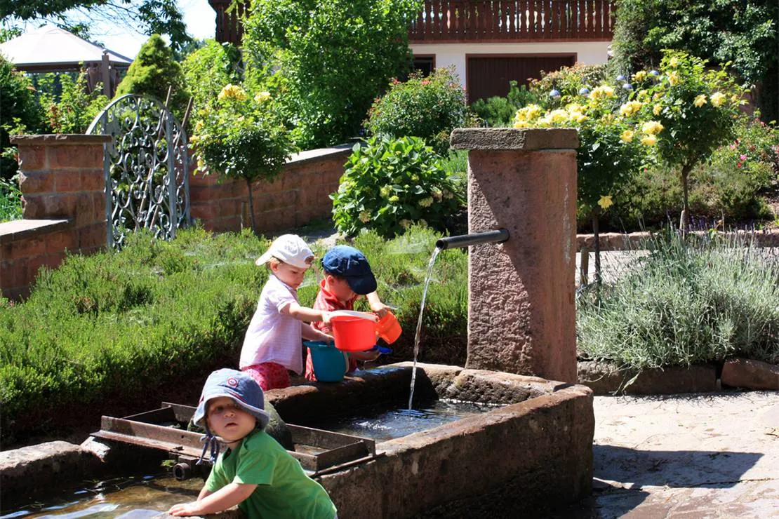 schlosshof-camping-am-bauernhof-elzach-mzj1j