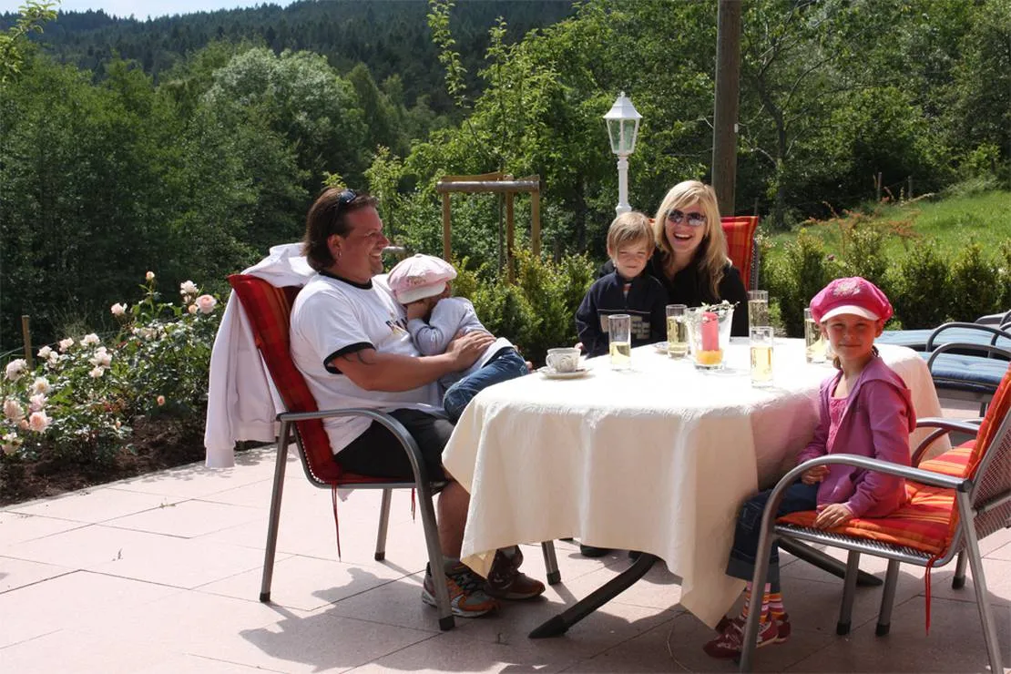 schlosshof-camping-am-bauernhof-elzach-oqox7