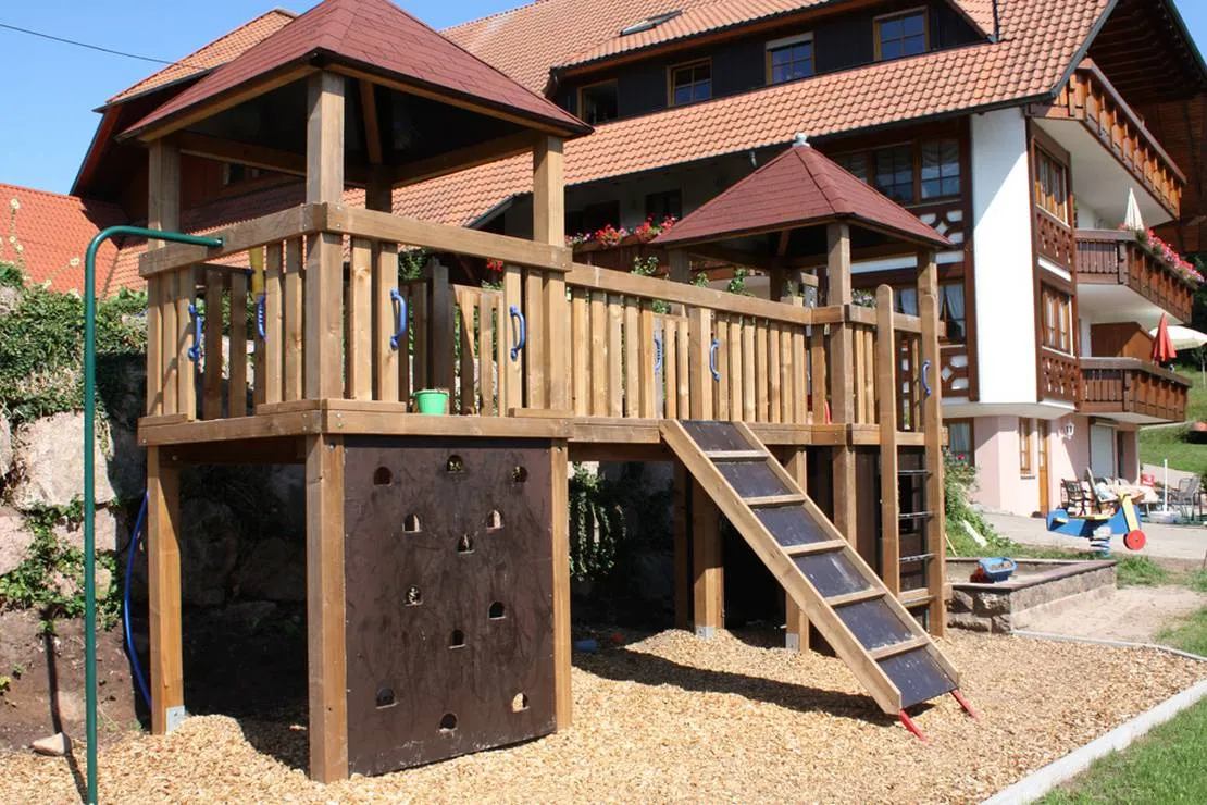 schlosshof-camping-am-bauernhof-elzach-xxmfm