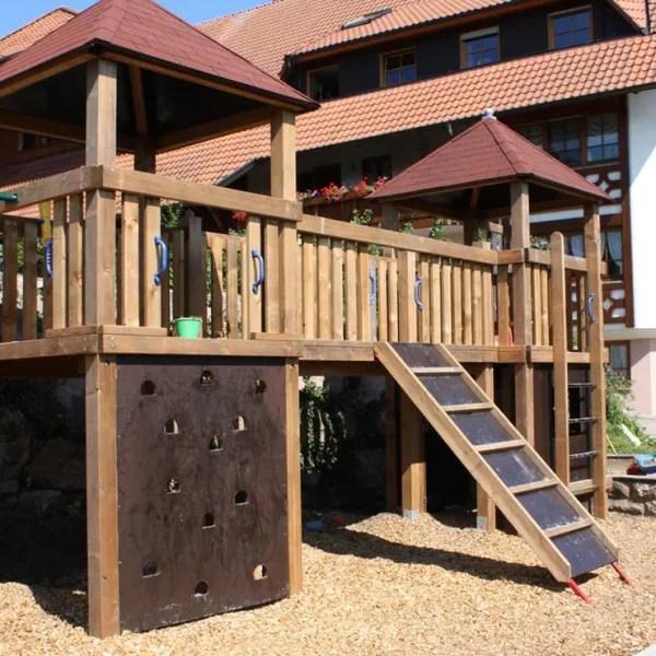 schlosshof-camping-am-bauernhof-elzach-xxmfm