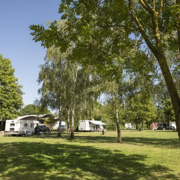 camping-la-venise-de-louest-la-ferte-bernard-ddput