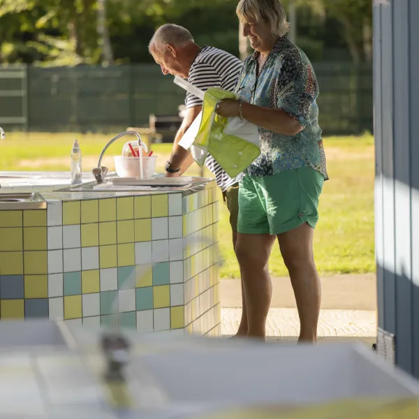 camping-la-venise-de-louest-la-ferte-bernard-ievhk