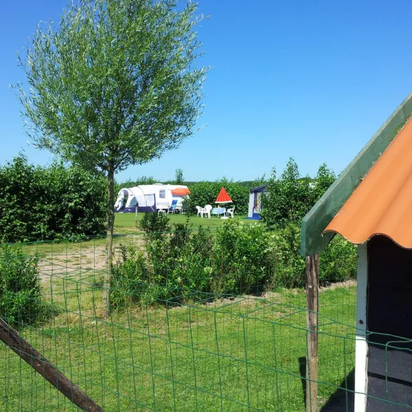 mini-camping-leeuwendamme-serooskerke-walcheren-1-rkypl