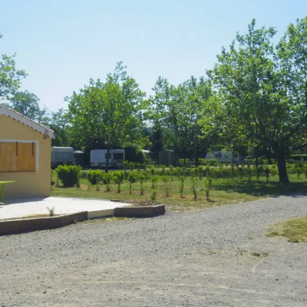 camping-les-cigales-saint-genis-nfne5