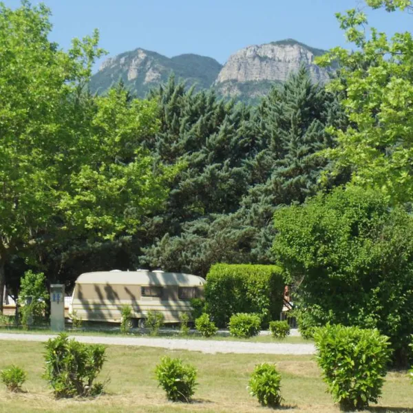camping-les-cigales-saint-genis-xyuh5
