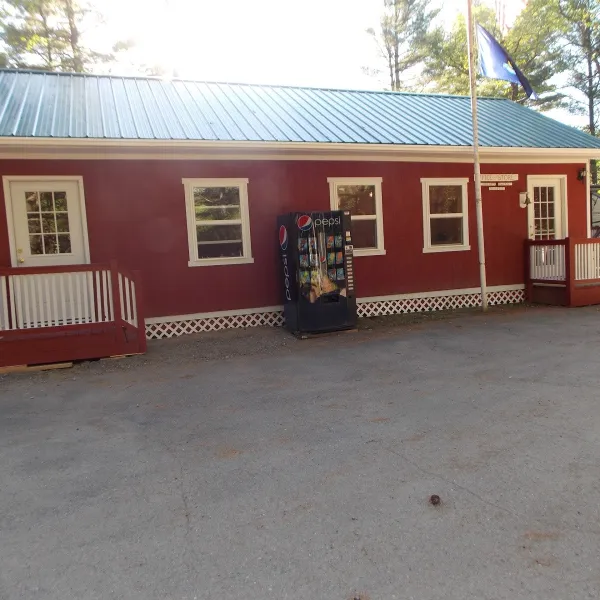 pine-grove-campground-cottages-east-millinocket-hu1fl