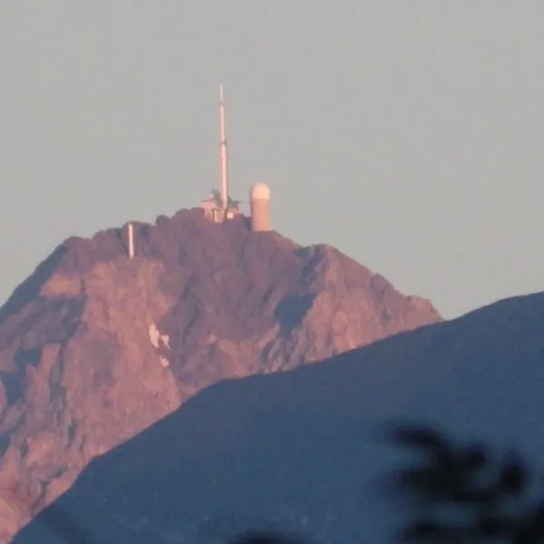 de-sarsan-lourdes-hauts-pyrenees-kmkzv