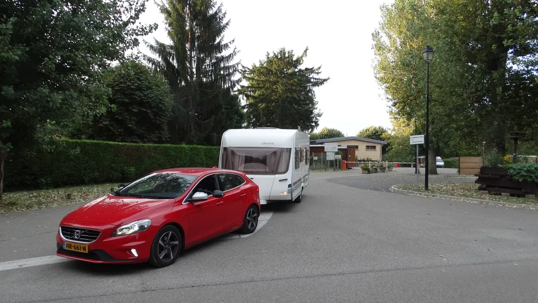 kanopee-village-glamping-trevoux-y9tes