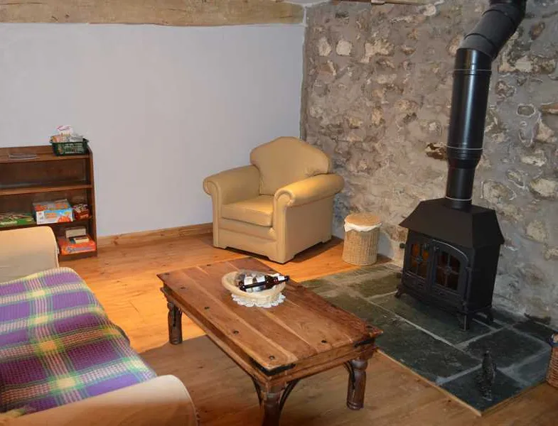 wild-wool-barn-cleator-89wef