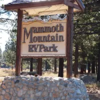 mammoth-mountain-rv-park-mammoth-lakes-v8klm