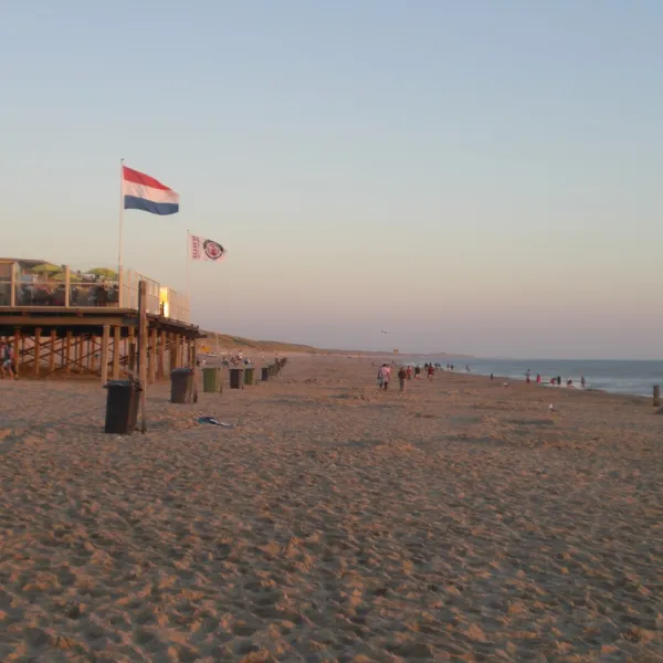 de-zwaluw-julianadorp-aan-zee-yyxps