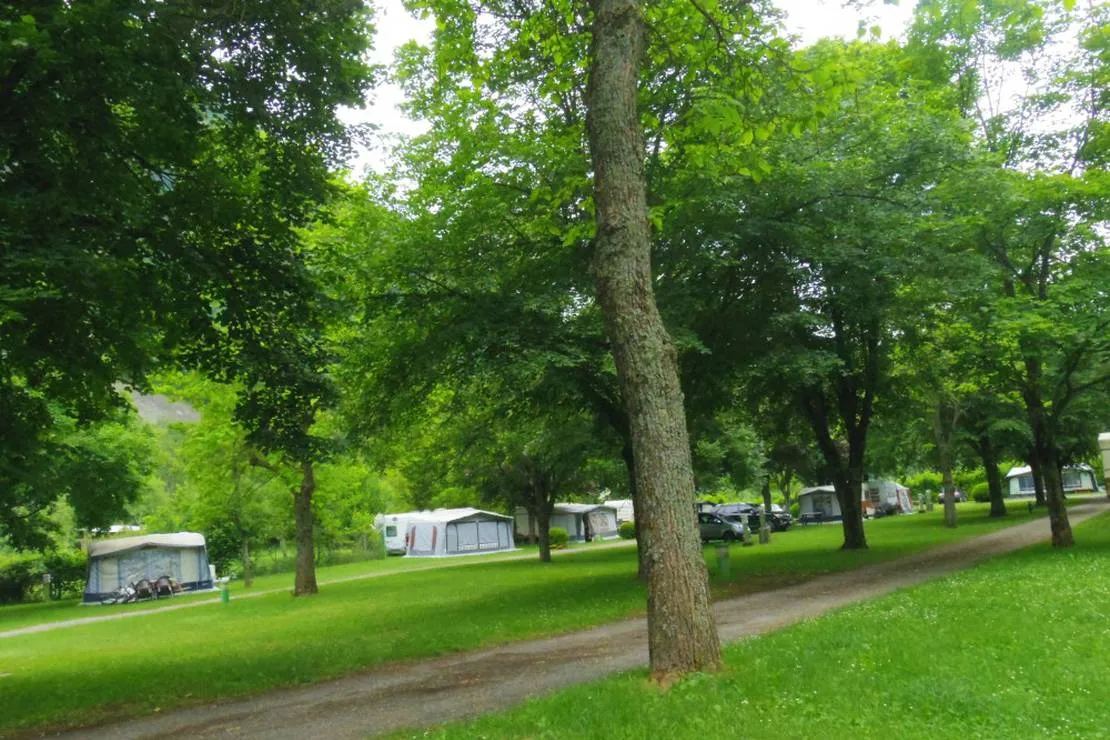 camping-municipal-les-vigneaux-entraigues-mqqvo