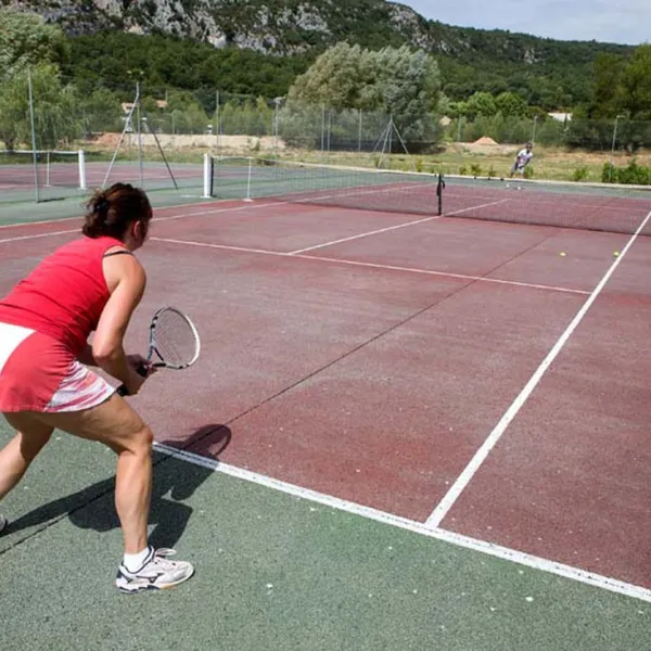 pres-du-verdon-quinson-r4hj4