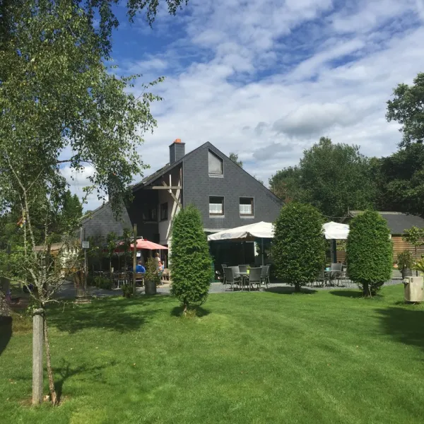 spineuse-neufchateau-neufchateau-lgh0i