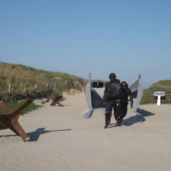 utah-beach-ste-marie-du-mont-qxr2v
