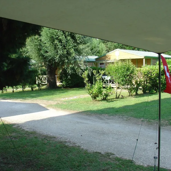 marie-rose-noves-bouches-du-rhone-uttpq