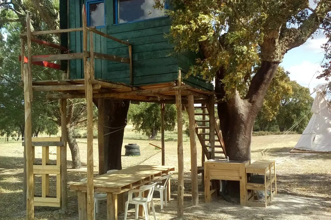 direction-south-glamping-foros-do-mocho-x1xvu