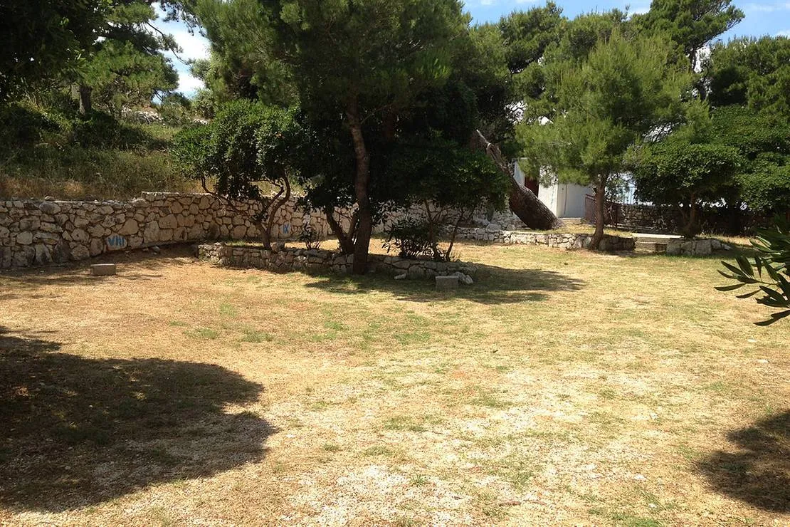 camp-kosljun-pag-l8v54