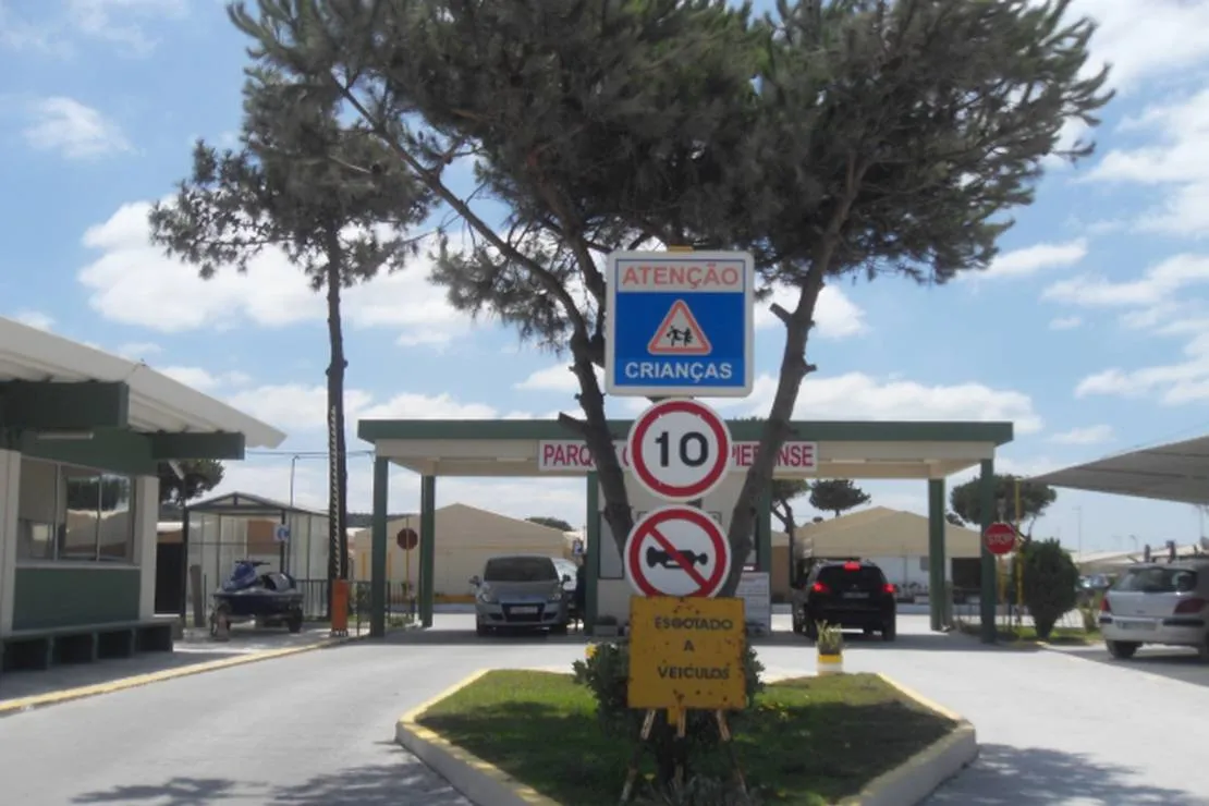 parque-de-campismo-do-piedense-costa-de-caparica-vhois