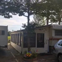 Little Oaks Campground