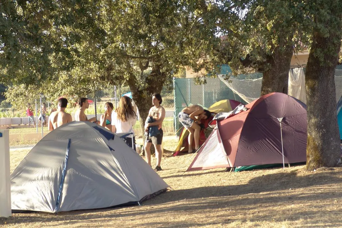 camping-sierra-de-la-culebra-figueruela-de-arriba-2xnow