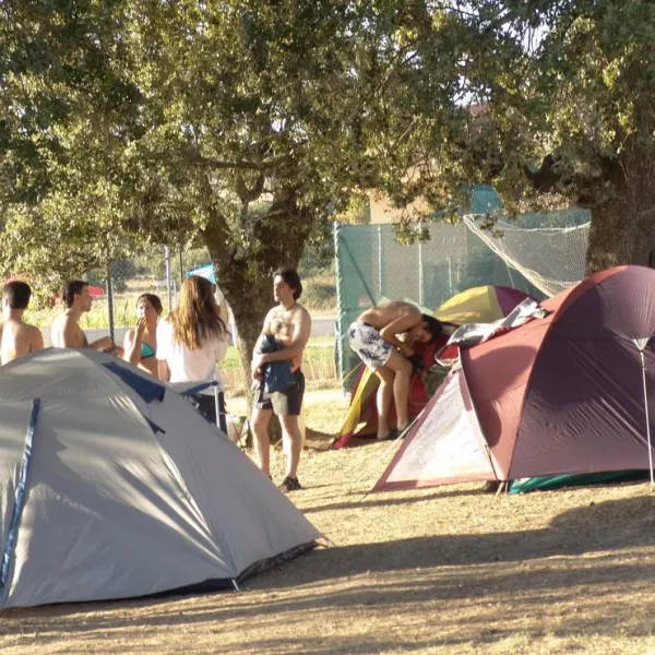 camping-sierra-de-la-culebra-figueruela-de-arriba-2xnow