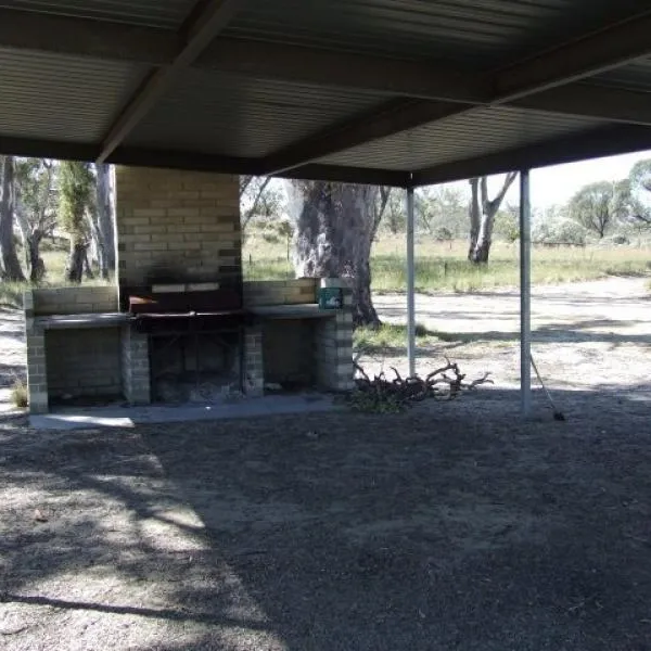 baan-hill-picnic-area-campground-ngarkat-n5uke