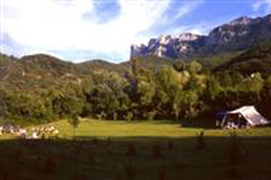 camping-la-motte-aire-naturelle-st-sauveur-en-diois-iwjg6