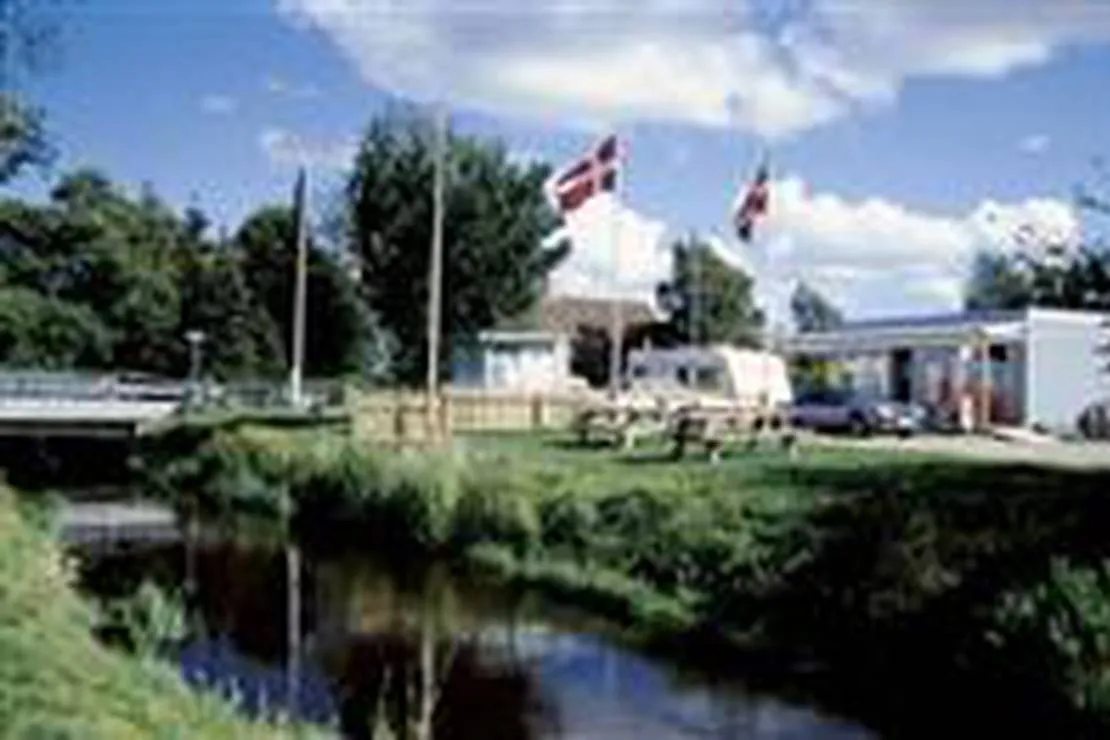 torring-camping-og-kanoplads-torring-wybk1