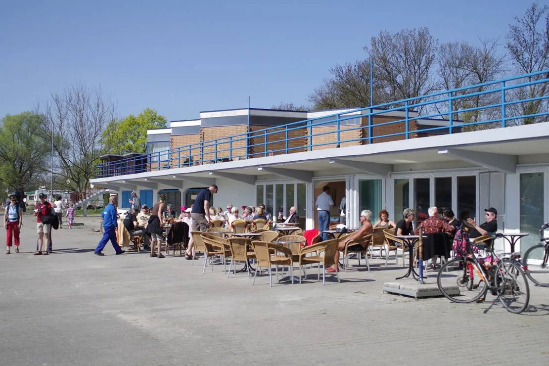 camping-am-strandbad-mannheim-neckarau-spbuq