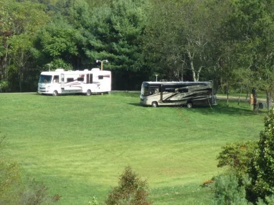 chantilly-farm-floyd-1glpt