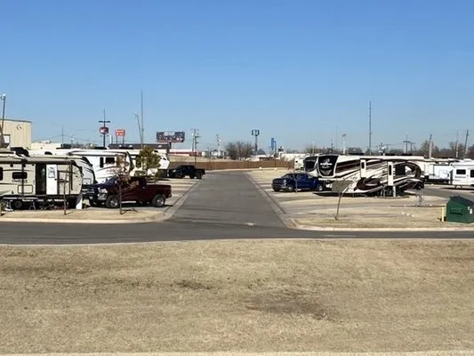 roadrunner-rv-park-oklahoma-city-ocqzs