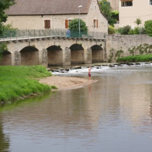 le-gue-savigny-sur-grosne-nhv6z