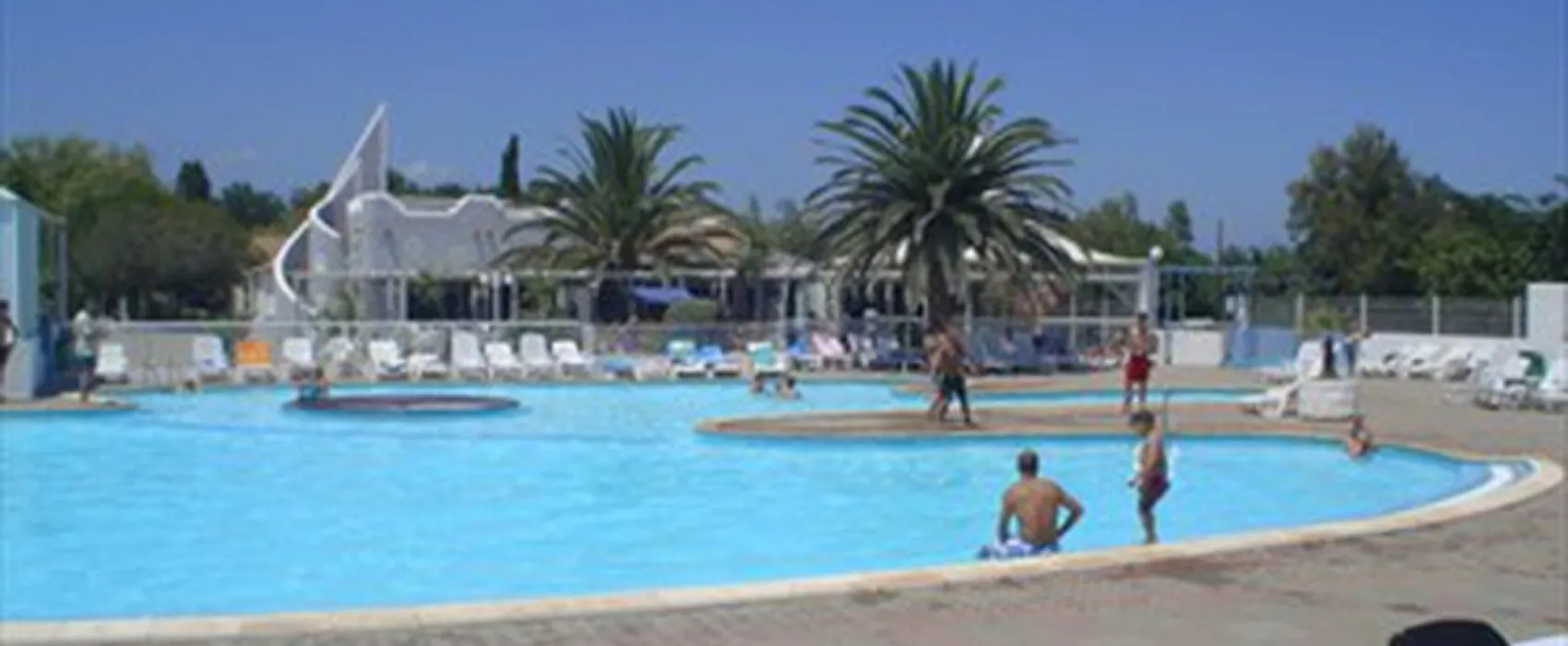 Marina d'Erba Rossa