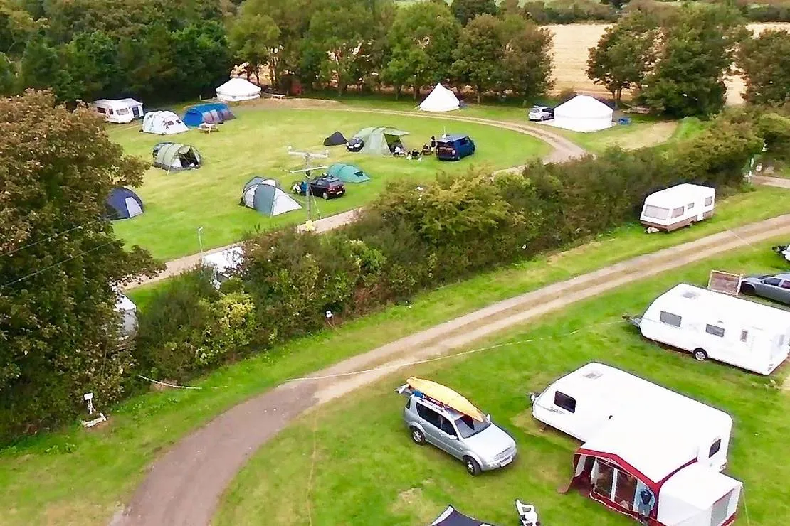 tregroes-caravan-camping-glamping-park-pembrokeshire-u4kic