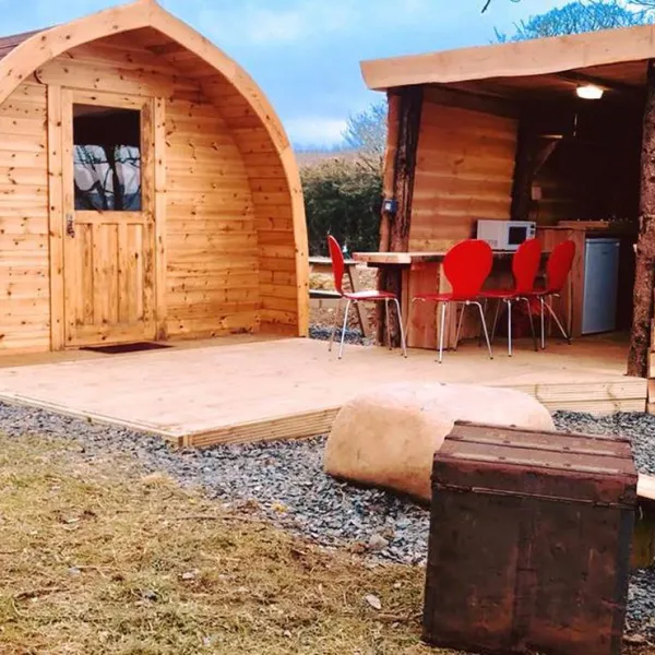 tregroes-caravan-camping-glamping-park-pembrokeshire-uhyba