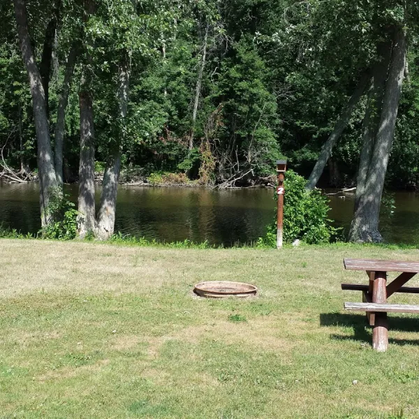 maple-river-campground-pewamo-nuebb