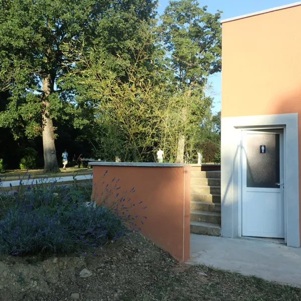 chateau-de-senaud-albon-drome-0fwvr
