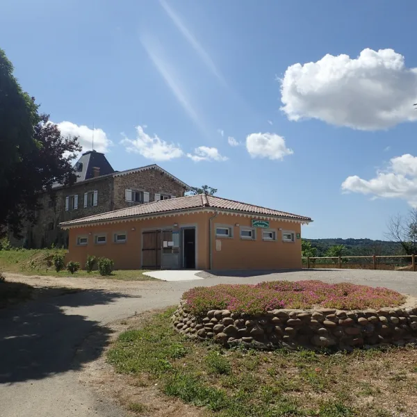 chateau-de-senaud-albon-drome-aanj7