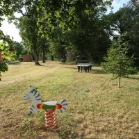 chateau-de-senaud-albon-drome-kv47u