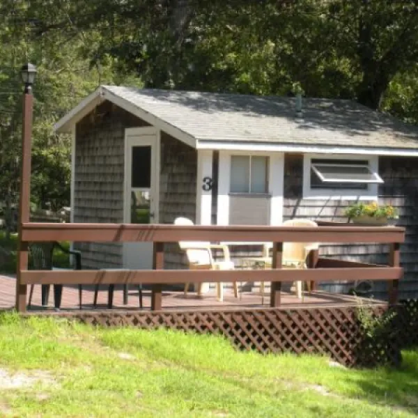 Sippewissett Campground and Cabins
