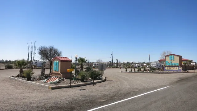 81-palms-senior-rv-resort-deming-a7efq