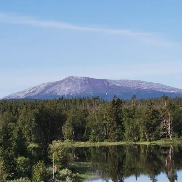 nyvallens-fabod-sonfjallets-nationalpark-hede-wtiyf