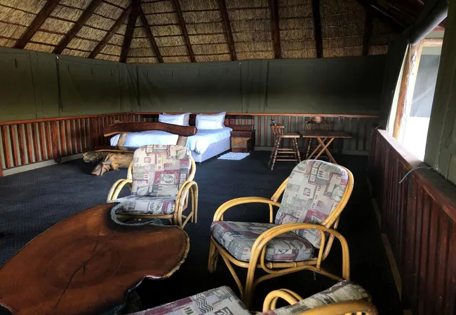 lakeside-cabin-farm-buffelsfontein-kq237-vaalwater-k27gi