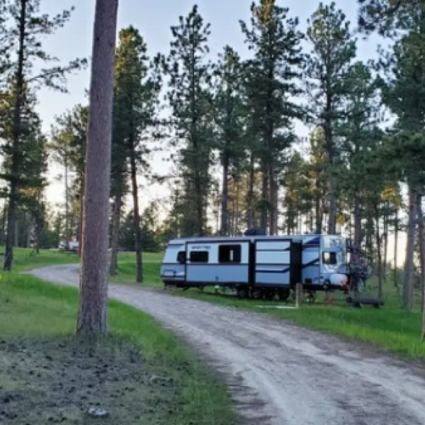 dutchman-campground-hill-city-hamli